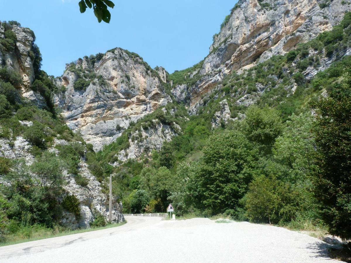 הוילה Pierrelongue La Clairiere מראה חיצוני תמונה